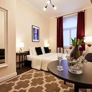 Nice In Old Town 2 Apartament