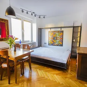  Apartament Charming Next To Lazienki Park And Center Polska